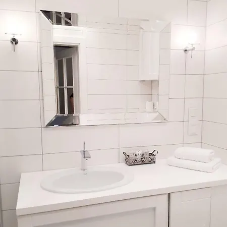 Nad Lyna Apartman *